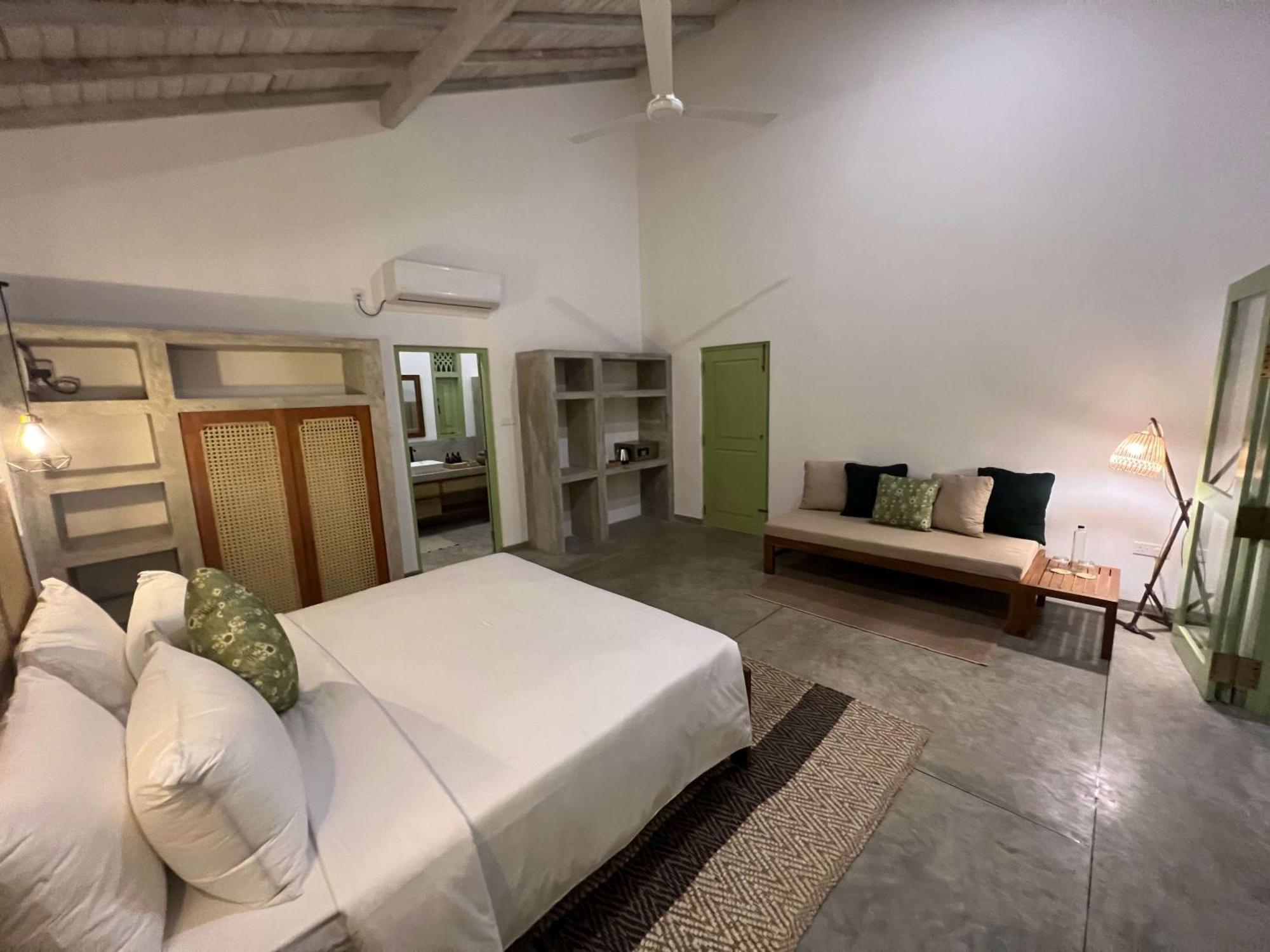 Zen House Hotel Ahangama Quarto foto